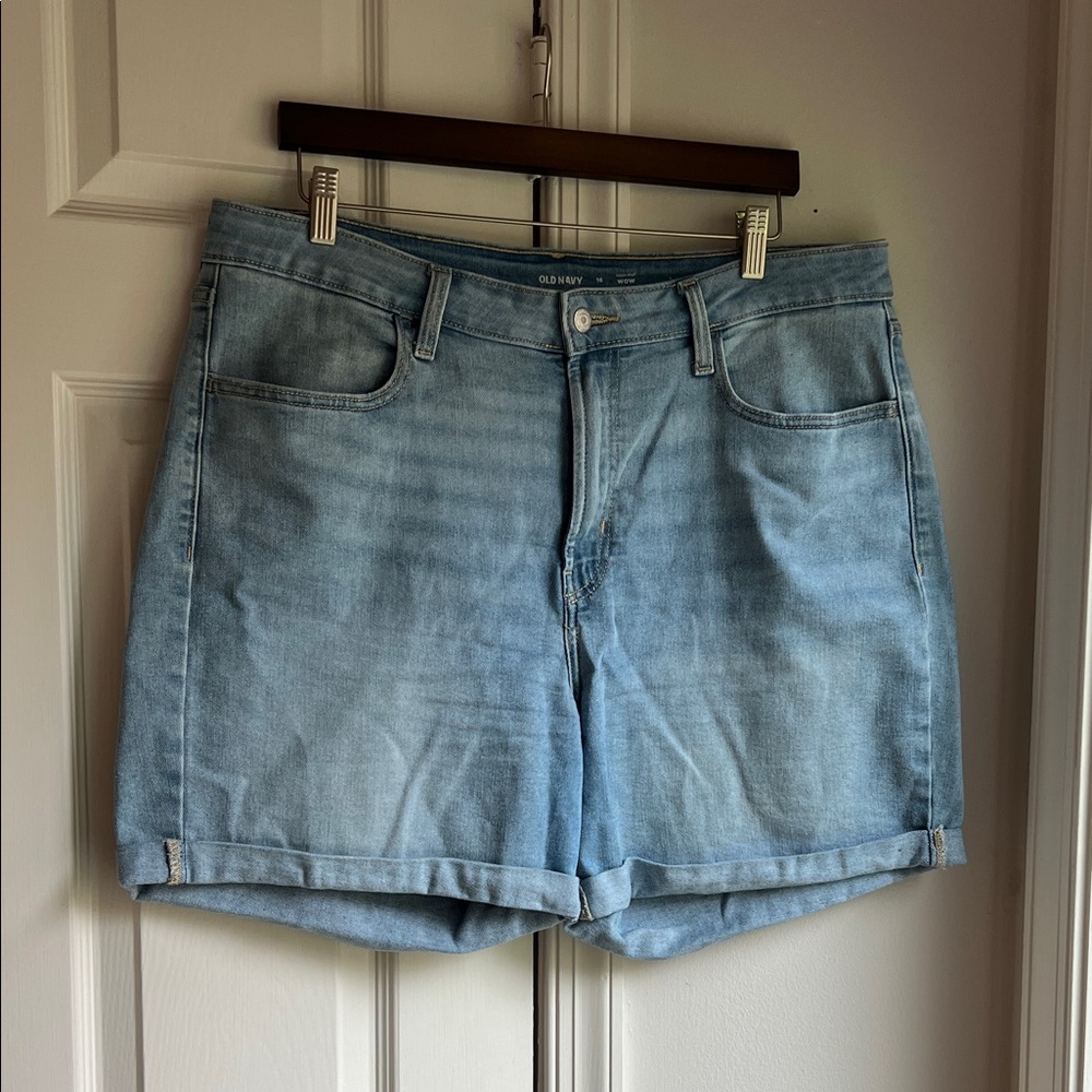 High-Waisted Wow Jean Shorts